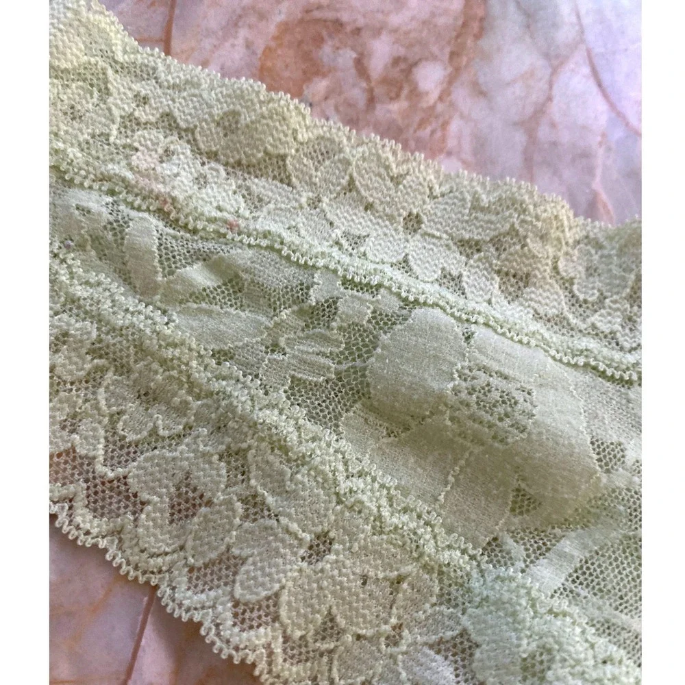 Victoria's Secret  Low Rise Thong Lime Green Floral Lace Small Panty